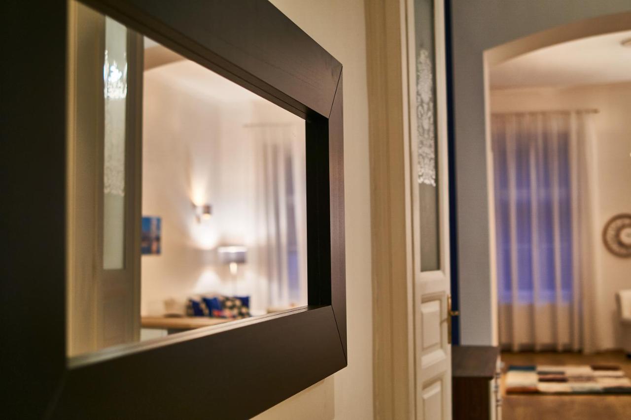 D20 Apartman | Boedapest Buitenkant foto
