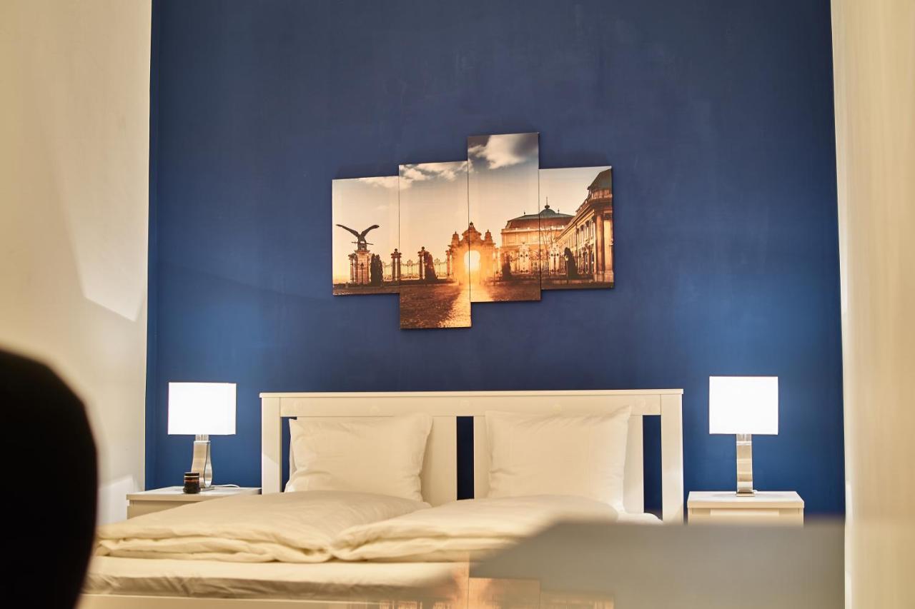 D20 Apartman | Boedapest Buitenkant foto